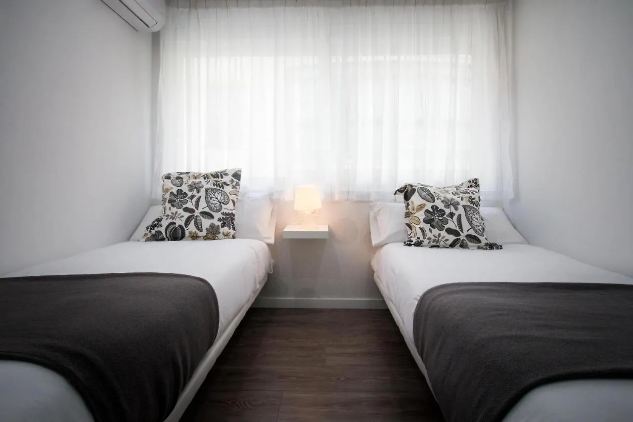 Alameda 20 Apartments 말라가