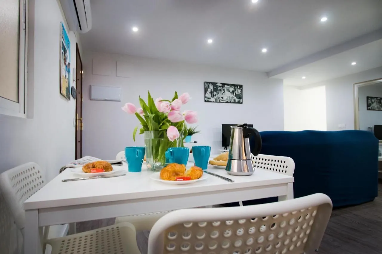 Alameda 20 Apartments 말라가