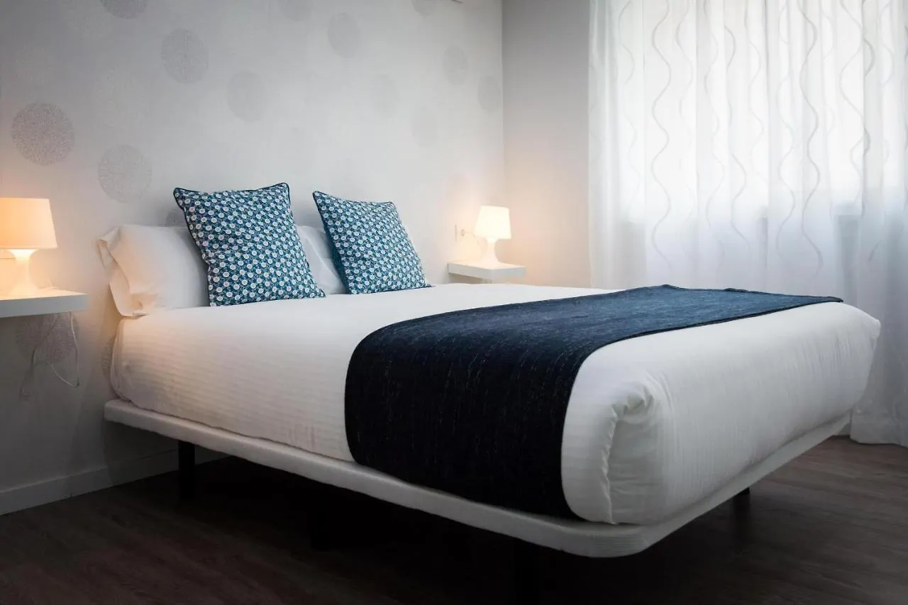 Alameda 20 Apartments 말라가 0*,